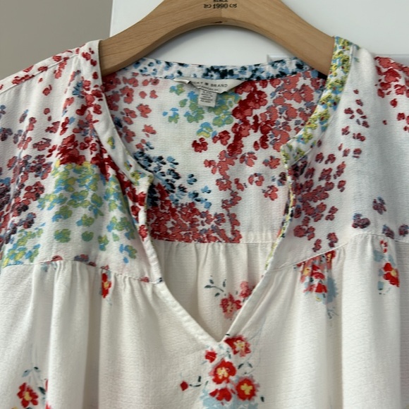 Lucky Brand Floral Print Peasant Blouse, Gathered Sleeves Sz Lg w MEASUREMENTS! - Picture 4 of 13